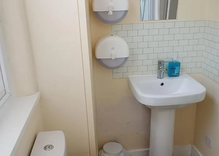 Fish Street Apartments, 8 Fish Street